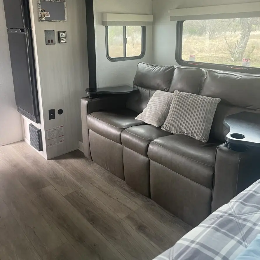 seating area of pod. idea for an evening watching television.